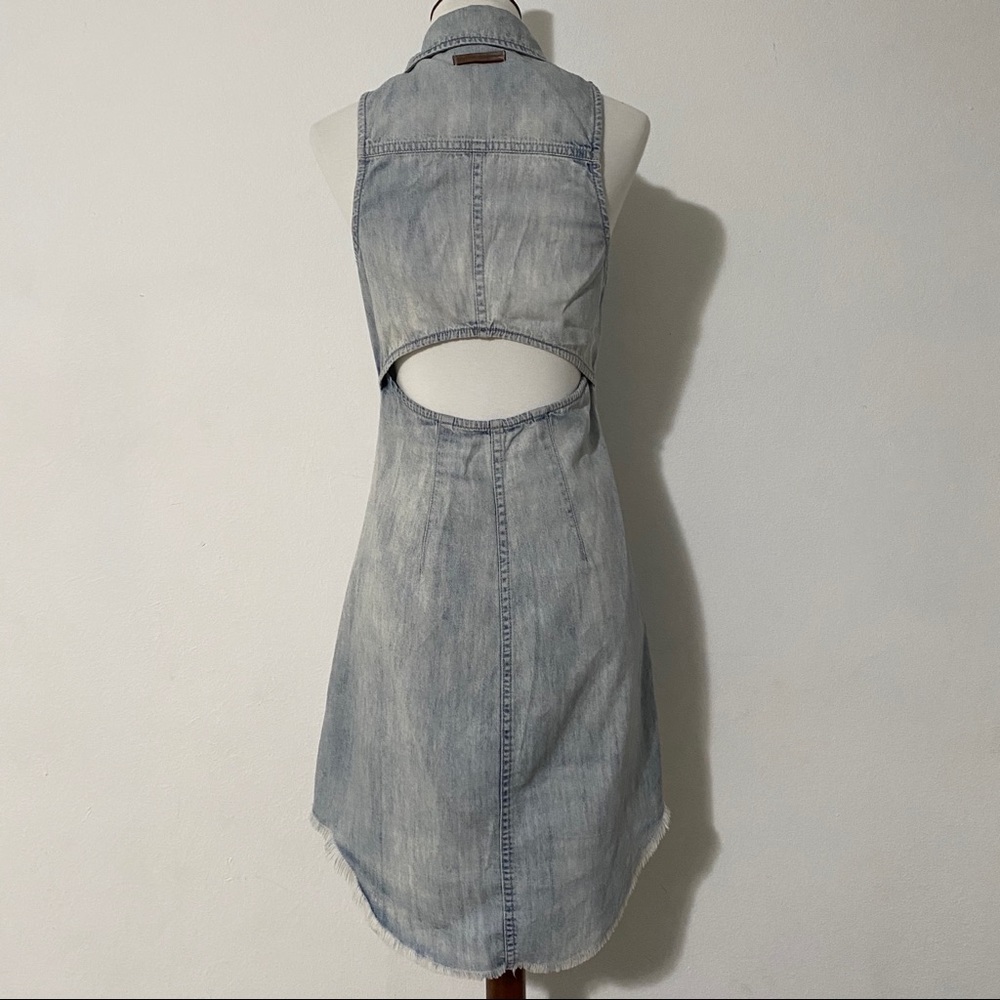 GUESS Light Denim Dress - Picture 2 of 4
